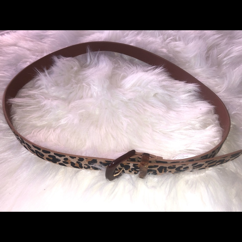 Boohoo Leopard belt